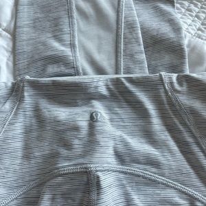 Lululemon grey and white mesh leggings